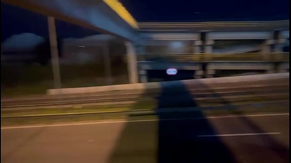 ESPOSA CHUPANDO UM FÃ NA DUTRA