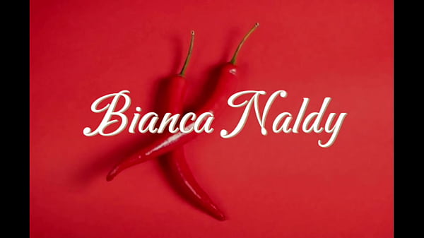 Marido cansado? Mete no meu cu e o pé na minha cara ! Vai Raposão.