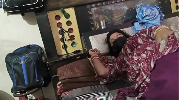 Pinky Bhabhi secretly had sex with her brother and got fucked naked