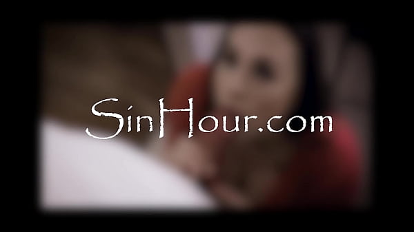 Five Years Gone, But That Grip Still Works – Sophia Locke, Bree Mills