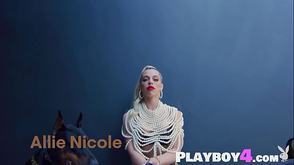 Big tits blonde teen Allie Nicole shows amazing all natural curvy body