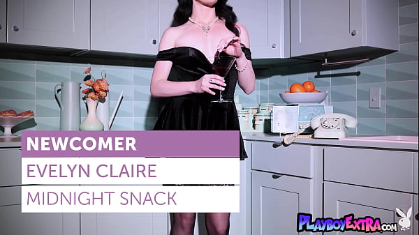 Pale skinned muse Evelyn Claire falunting her tiny tits and her juicy pussy